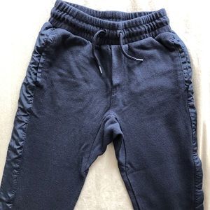 NWOT GAP boy’s joggers, size S